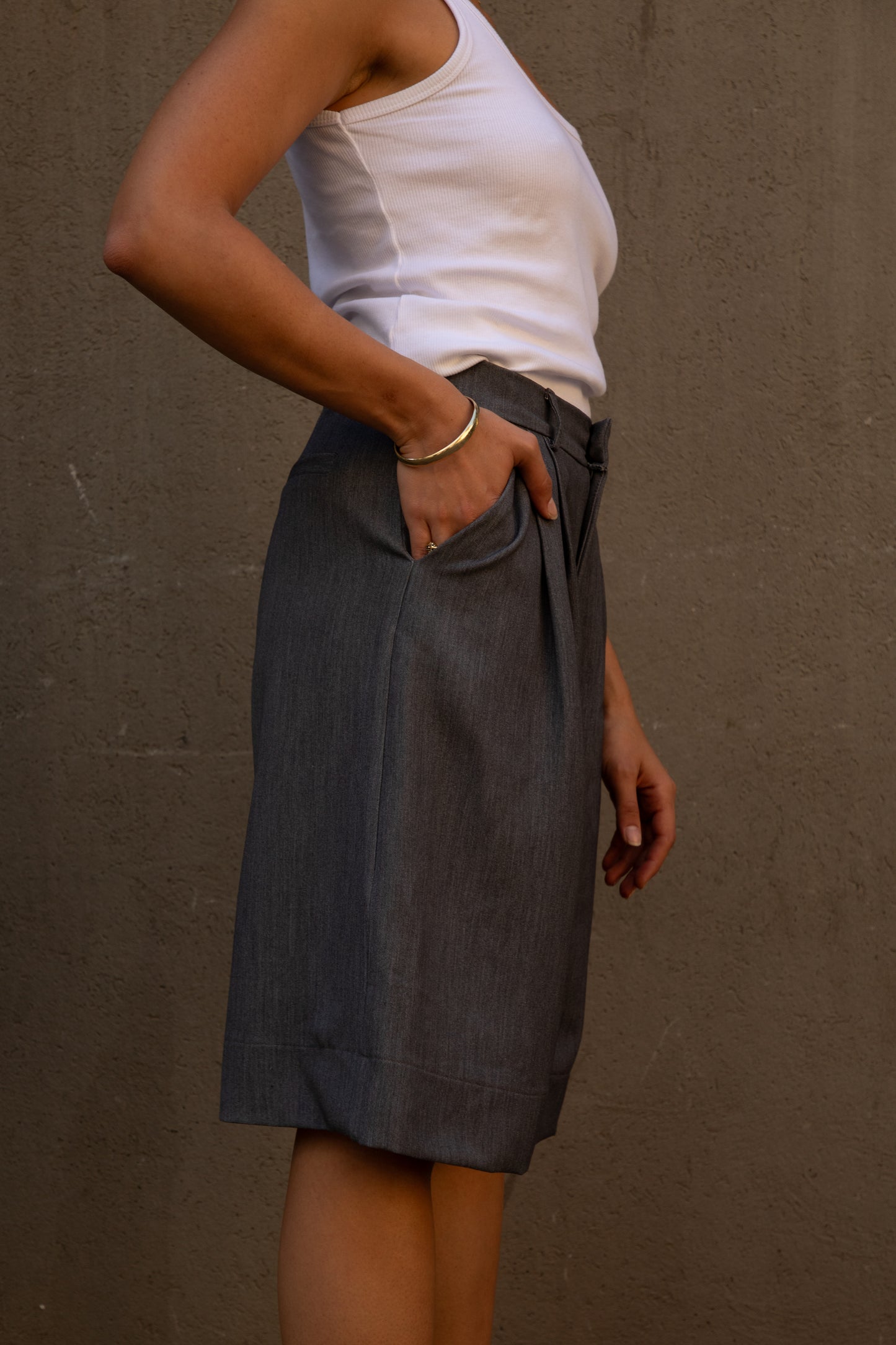 Gladis Tailored - The Grey Bermuda